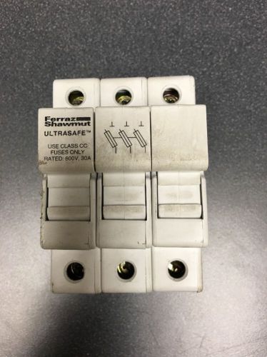 Ferraz Shawmut Ultrasafe 3-Pole Class CC Fuse Holder 30A USCC3