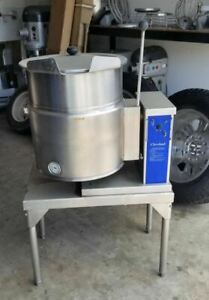 Cleveland Electric Tilt Skillet 12 Gallon with Stand KET-12-T