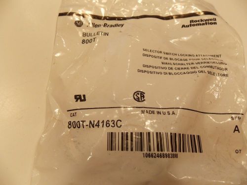 NEW ALLEN BRADLEY 800T-N4163C LOCKING ATTACHMENT PUSHBUTTON