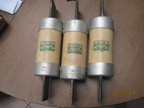 LOT OF 3 SHAWMUT 600 AMP  250 VOLT FUSES