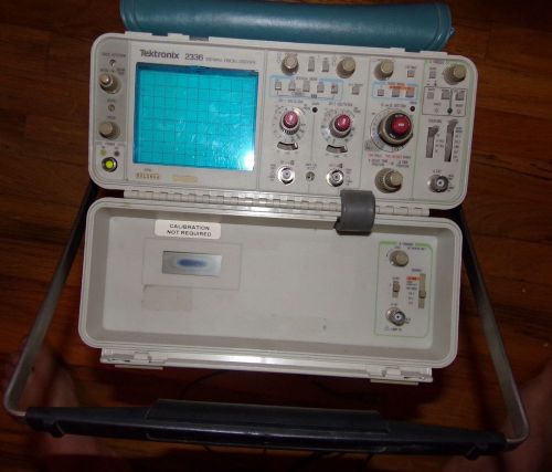 TEKTRONIX 2336 ANALOG 100MHz 2-CHANNEL OSCILLOSCOPE w/MANUAL, PROBES POWER CORD