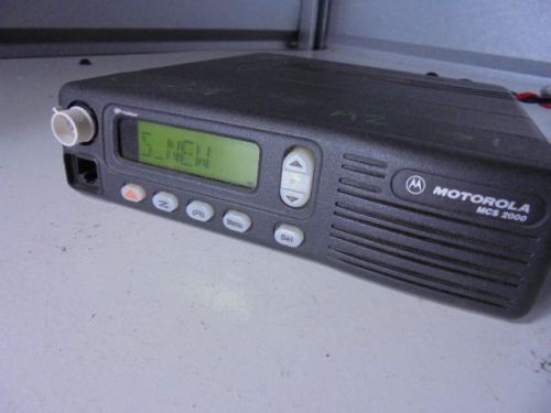 Motorola MCS2000 800Mhz Mobile Dash Two-Way Radio M01UGL6PW4BN