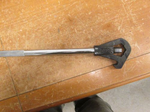 Kochek fire hydrant wrench