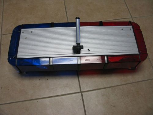 Whelen edge 9M 9000 series 28.25&#034; lenght light bar model# 9mmedgep