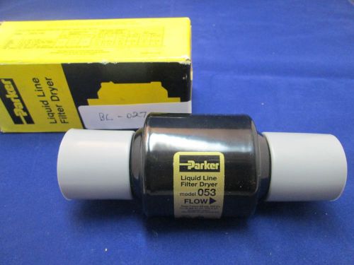 New PARKER LIQUID LINE FILTER DRYER 053 3/8 flare