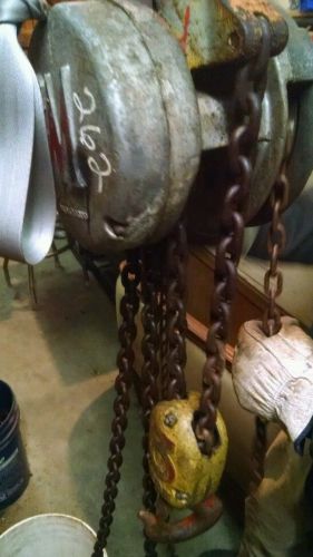 Cm cyclone 3 ton chain hoist for sale