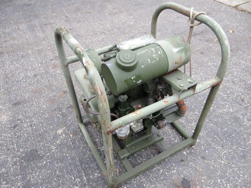 E.C SCHLEYER MILITARY WATER TRANSFER TRASH PUMP 65 GPM GAS ENGINE, 4M-SG-2000