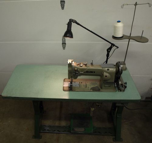 JUKI   LU-563  BIG BOBBIN WALKING FOOT INDUSTRIAL SEWING MACHINE 110V