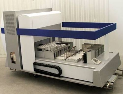 QIAGEN BIOROBOT 8000 LIQUID HANDLING DNA WORKSTATION