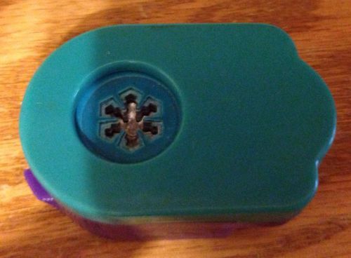 Snowflake Hole Puncher