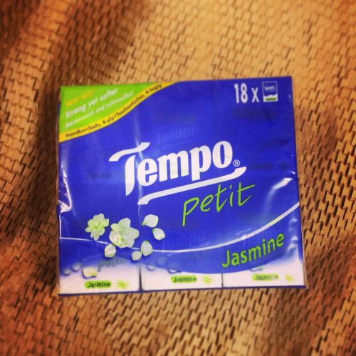 Tempo Petit Jasmine Fragance Tissue Paper Handkerchiefs x 18