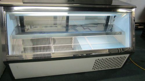 Bakery/ deli dessert refrigerated case