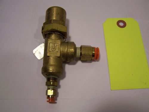 PARKER 637B-1-1/4-2 PRESSURE CONTROL VALVE. UNUSED. PB4