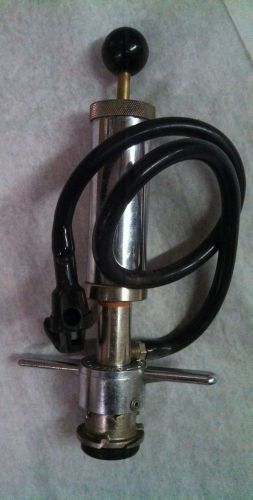 Pump Style Beer Keg Tapper