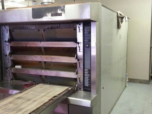 Bongard deck oven 4 deck with loader conveyor