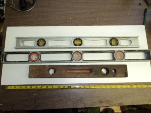 Lot of 3 VINTAGE LEVELS - measuring Wooden Advertising GV16 1