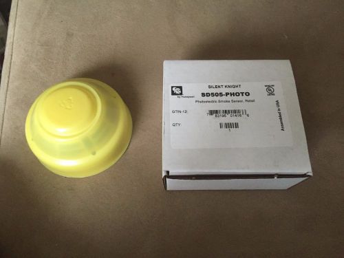 NEW 2-SILENT KNIGHT SD505-PHOTO SMOKE DETECTORS