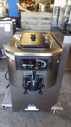 2011 taylor c709 soft serve frozen yogurt ice cream machine warranty 3ph air for sale