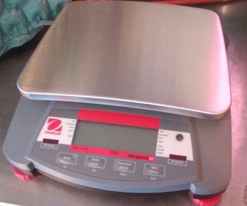 Ohaus NVT1601/1 Navigator XT Portable Scales - Touchless Sensors 1,600g x 0.1g