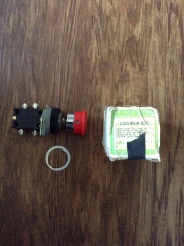 NOS GE Heavy Duty Oiltight Push Button CR2940UK203