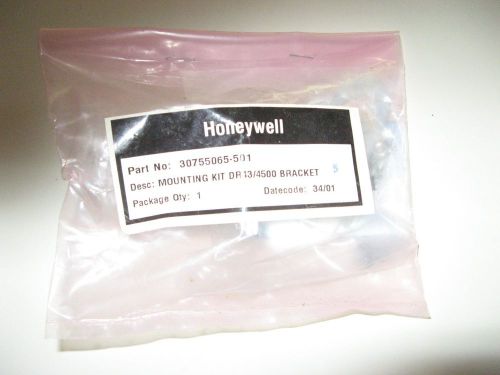 NEW Honeywell 30755065-501 Mounting Bracket Kit for DR43/4500