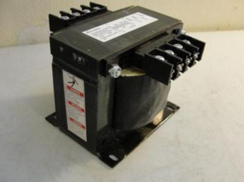 22700 New-No Box, Square D 9070T250D32 Control Transformer