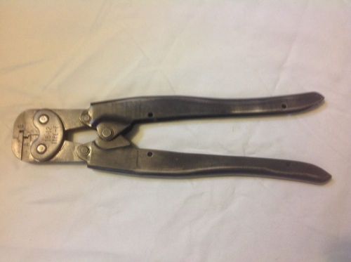 Vintage AMP 47094 Non-Racheting Hand Crimp Tool, 18-12 AWG Terminal