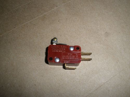 Vintage E34-00K NO NC roller snap limit switch NOS Cherry Electric E34 USA made