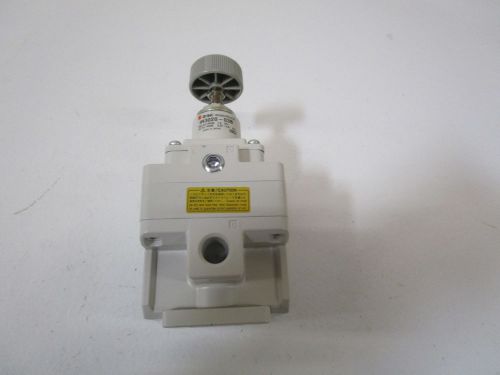 SMC PRECISION REGULATOR IR3020-03B *NEW OUT OF BOX*