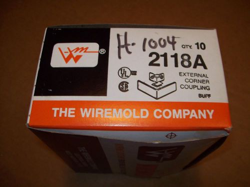 NEW BOX 10PC WIREMOLD 2118A EXTERNAL CORNER CONNECTOR SURFACE MOUNT RACEWAY P195