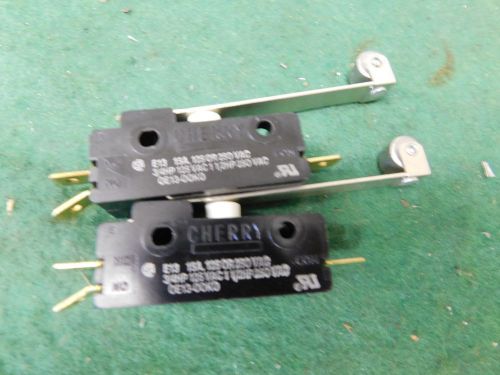 2 CHERRY LONG HINGE LEVER SNAP LIMIT SWITCH 15A 125 OR 250VAC 3/4 HP 1-1/2 HP