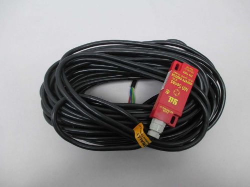 New sti 44507-0370 ser ma 24v-dc 1a amp safety switch d374502 for sale