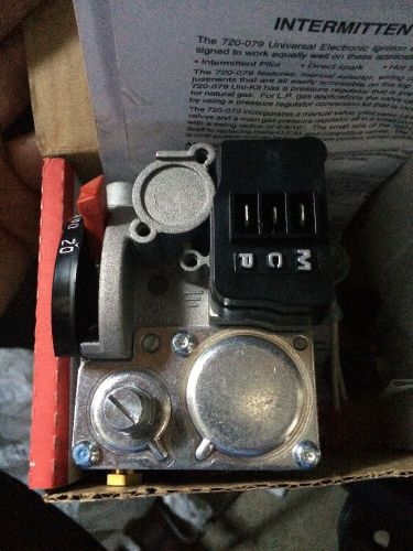 New In Box Robertshaw 720-079 Universal Electronic Ignition Gas Valve UNI-KIT