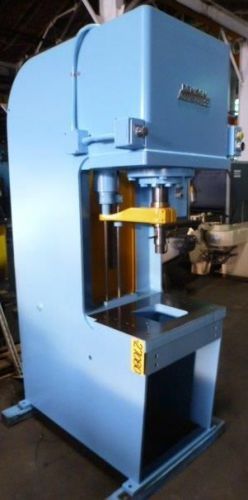 20 Ton Denison Multipress (27080)