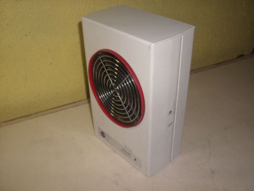 Ion 6442 Ionizing Blower