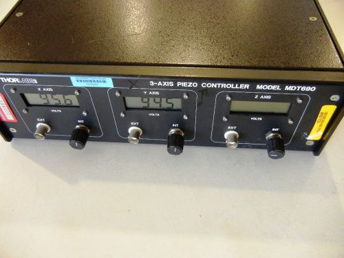 Thorlabs 3-Axis Piezo Controller MDT690