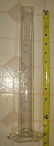 new 250 ml glass graduated cylinder