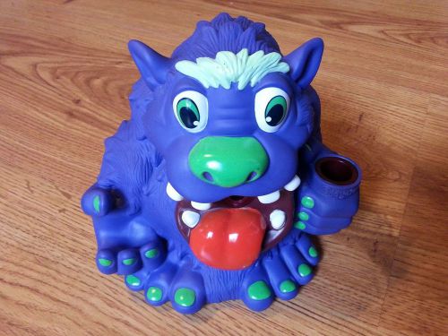 CRAYOLA MONSTER PENCIL SHARPENER KIDS/ADULTS MAKES BURPING &amp; CRUNCHING SOUNDS