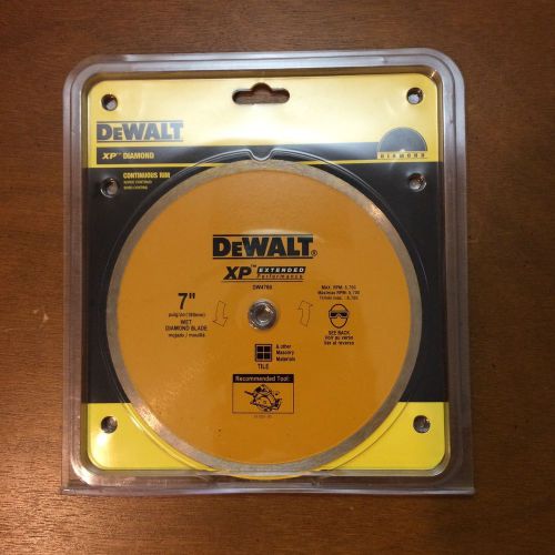 Dewalt — 7&#034; Wet Cutting Continuous Rim Saw Blade with 5/8&#034; Arbor — DW4760