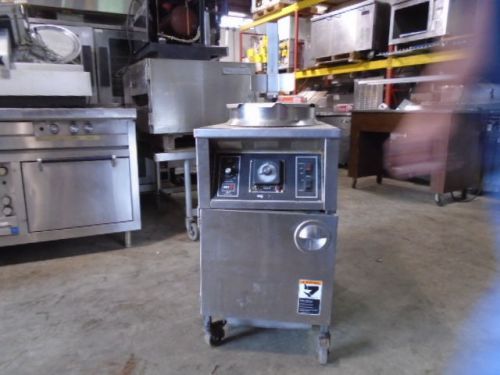 BKI ALF-F48 Electric Auto Lift Fryer W/ Filtration and basket/ Restaurant/ food