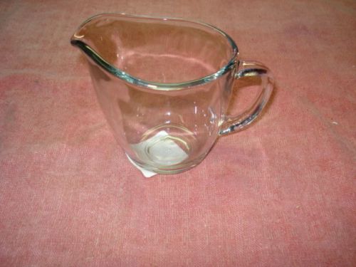 BX/4 Anchor Hocking, Presence Glass Creamer Pitchers