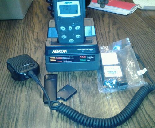 M/A-COM Harris EDACS P5100 800 mhz portable radio