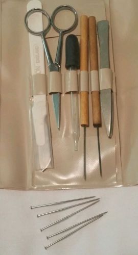 Vintage MCCOY Compact Student Biology Lab Dissection Instrument Kit Trifold Case