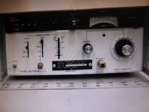 WAVETEK 3001 SIGNAL GENERATOR IN ORIGINAL FACTORY PACKAGING