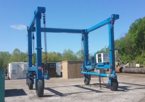 Traveling gantry crane - boat lift - acme h-25 ( 25 ton, 50,000 pounds ) for sale