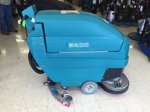 Tennant 5400 26&#034; Autoscrubber Disk Floor Scrubber