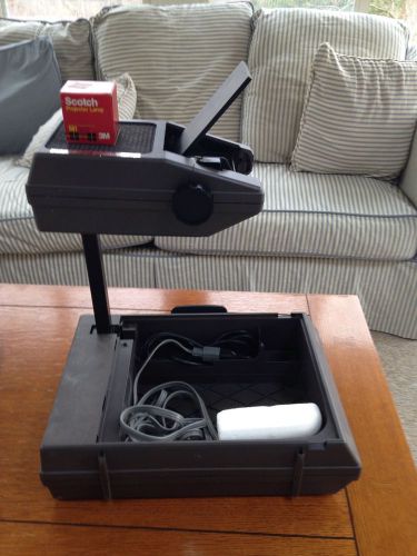 3 M Overhead Projector