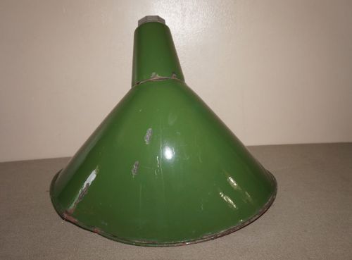 Large Vintage BENJAMIN INDUSTRIAL PORCELAIN ENAMEL Electric Light Fixture Green