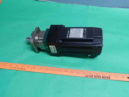 Allen bradley mpl-b430p-sj22aa servo motor w/ 27-119339-f804 gearbox for sale