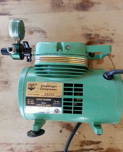 Bird Corporation Oil less Medical Air Supply Diaphragm Compressor with Regulator